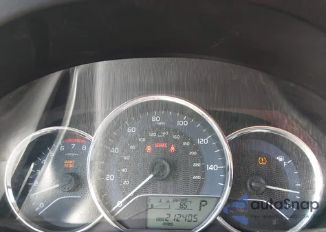 2014 Toyota Corolla Le z USA, uszkodzony, nr VIN 5YFBURHE6EP057186